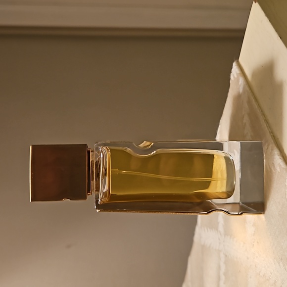 Like new al harmain amber oud gold edition eau de perfume 3.4 ounces - Picture 6 of 7